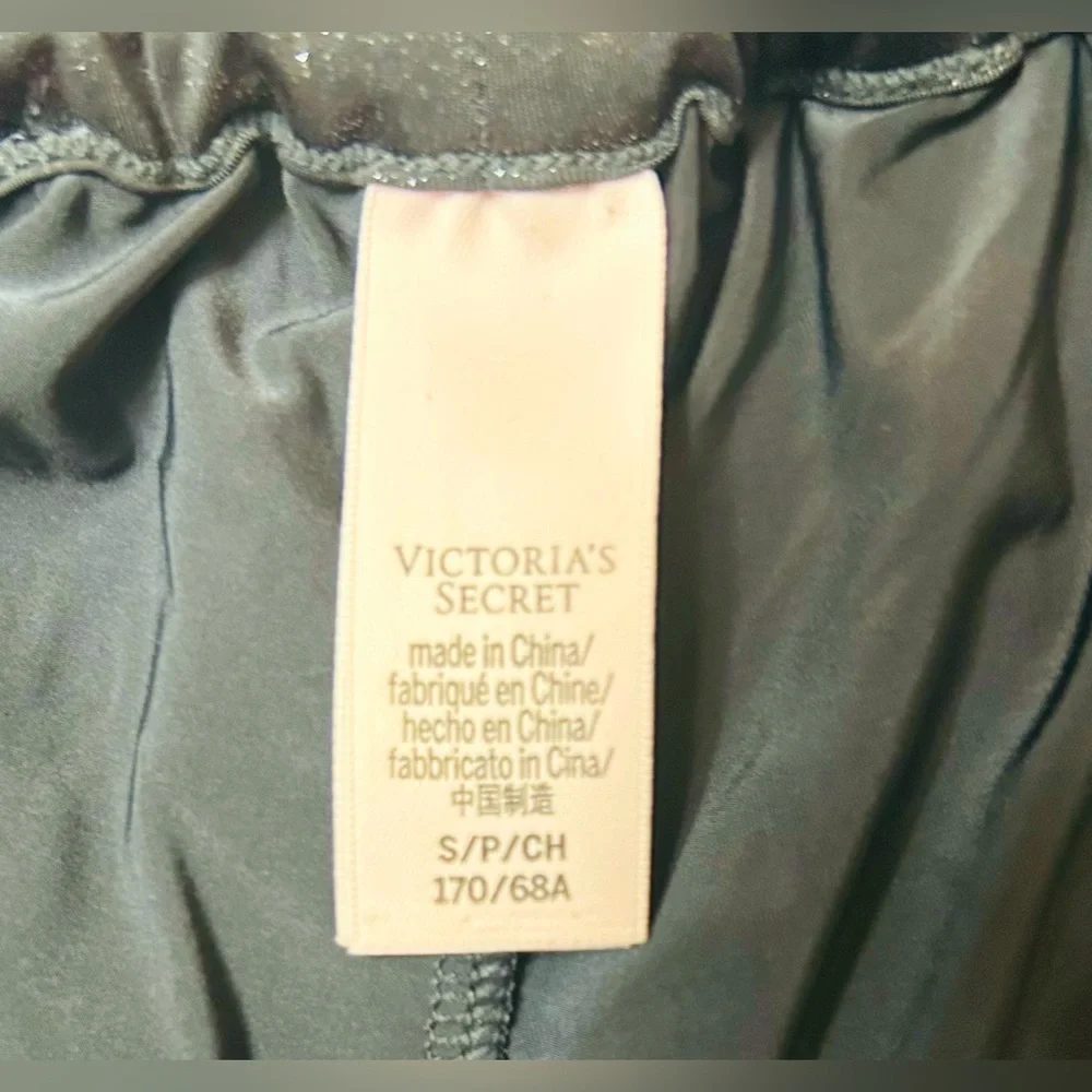 Victoria’s Secret Cami Set - Picture 7 of 7